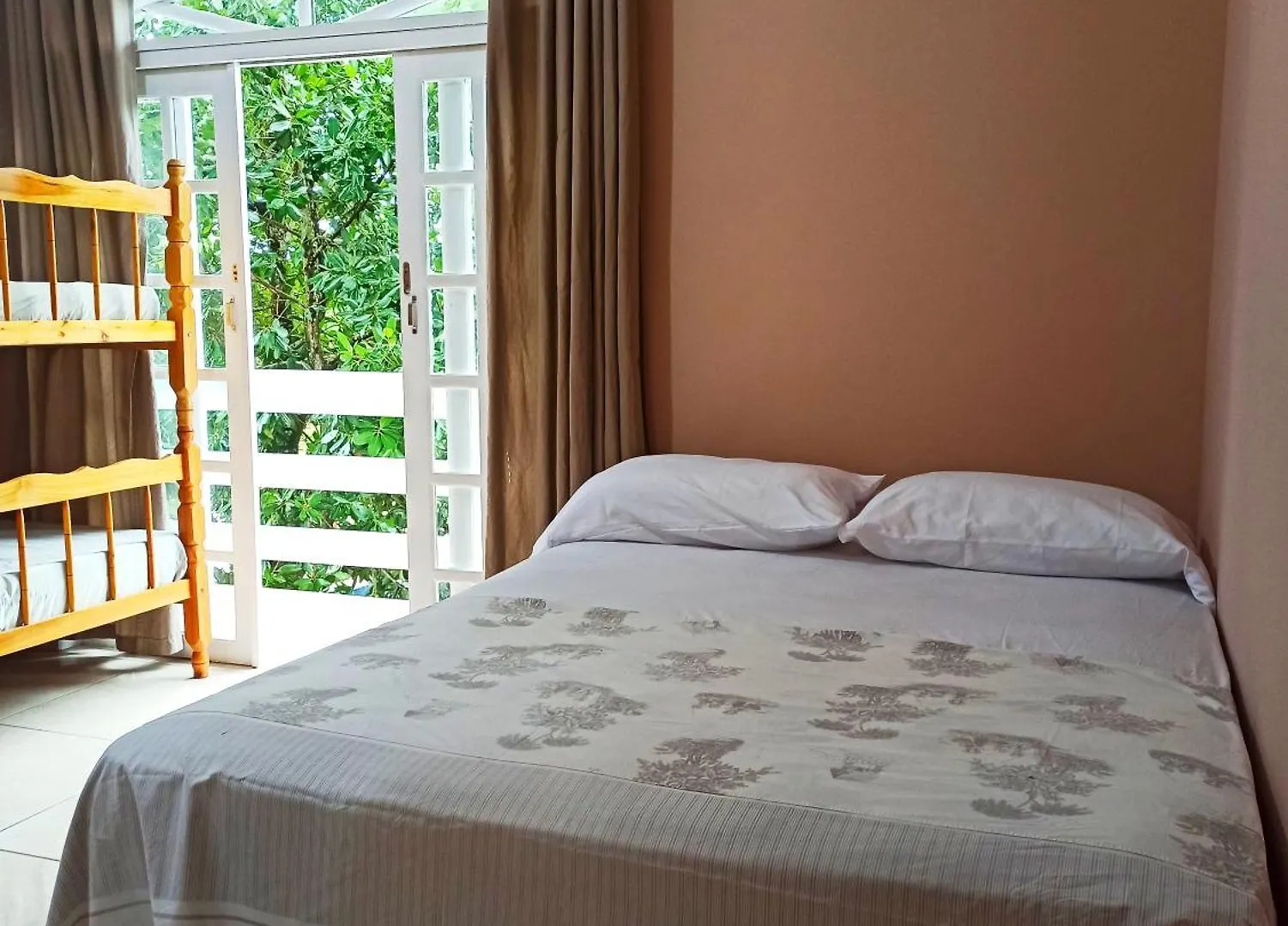 Hostel Da Ilha De Sao Francisco Do Sul Marechal Luz